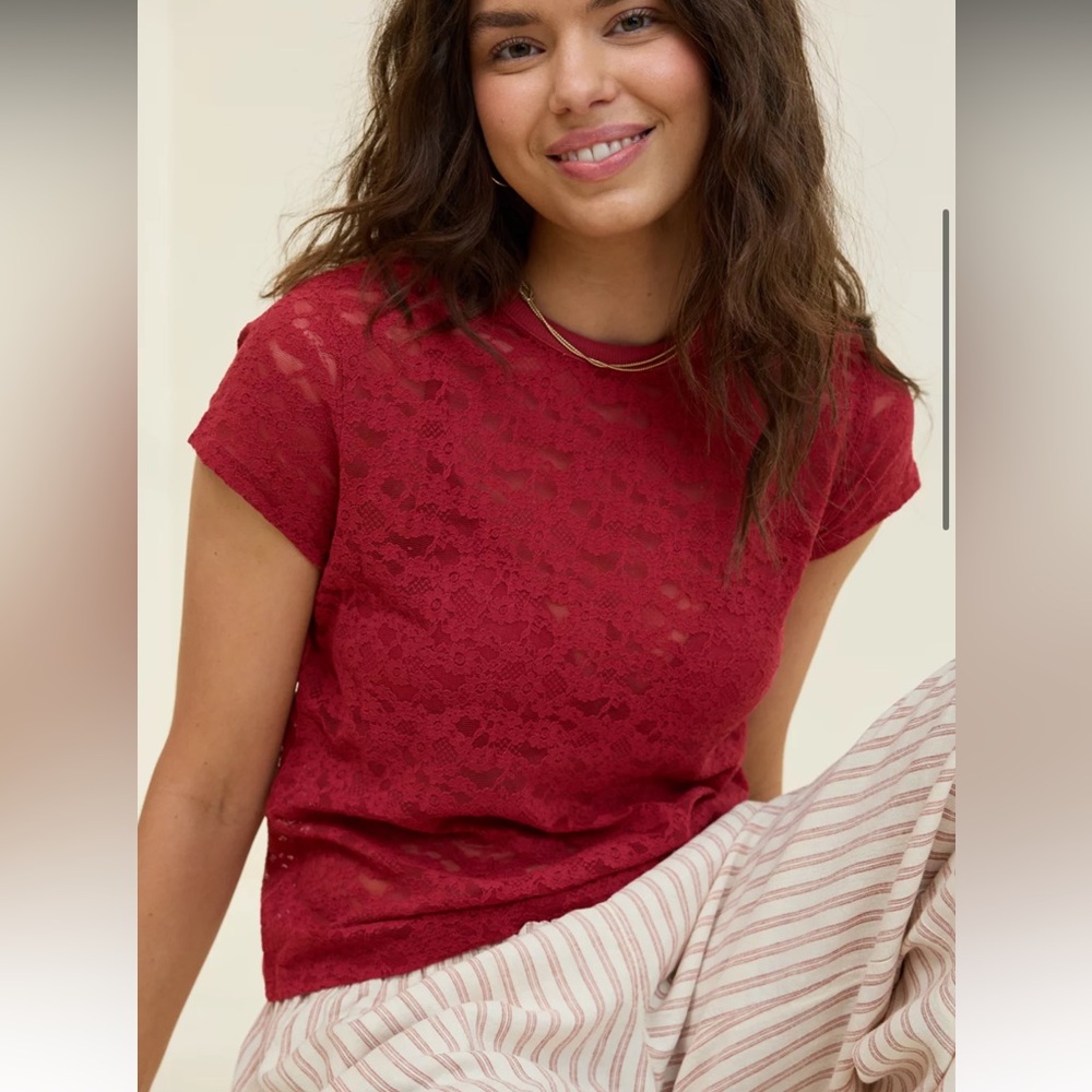 Aerie Red Lace Vintage Short Sleeve Top